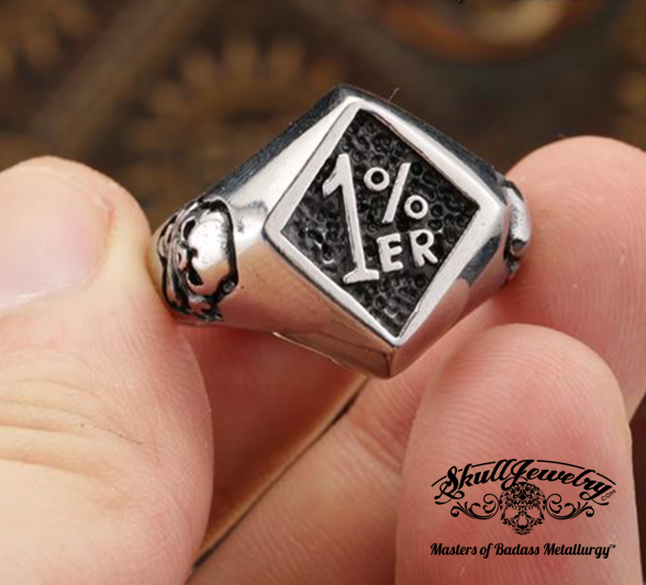 badass 1% er skull ring on two sides  outlaw biker ring