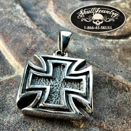 'WWII German Cross' Pendant