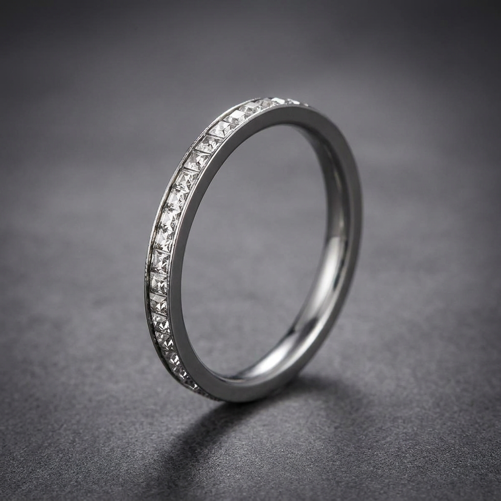 Sparkle shard band ring made from 316L stainless steel with clear crystal inlay