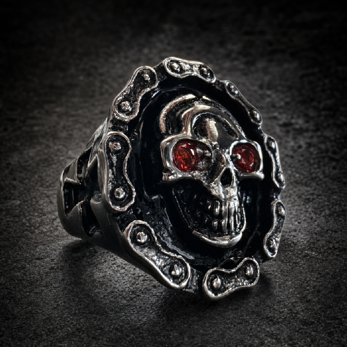 Rebel Rider Skull Ring - 316L stainless steel unisex jewelry (R0520)