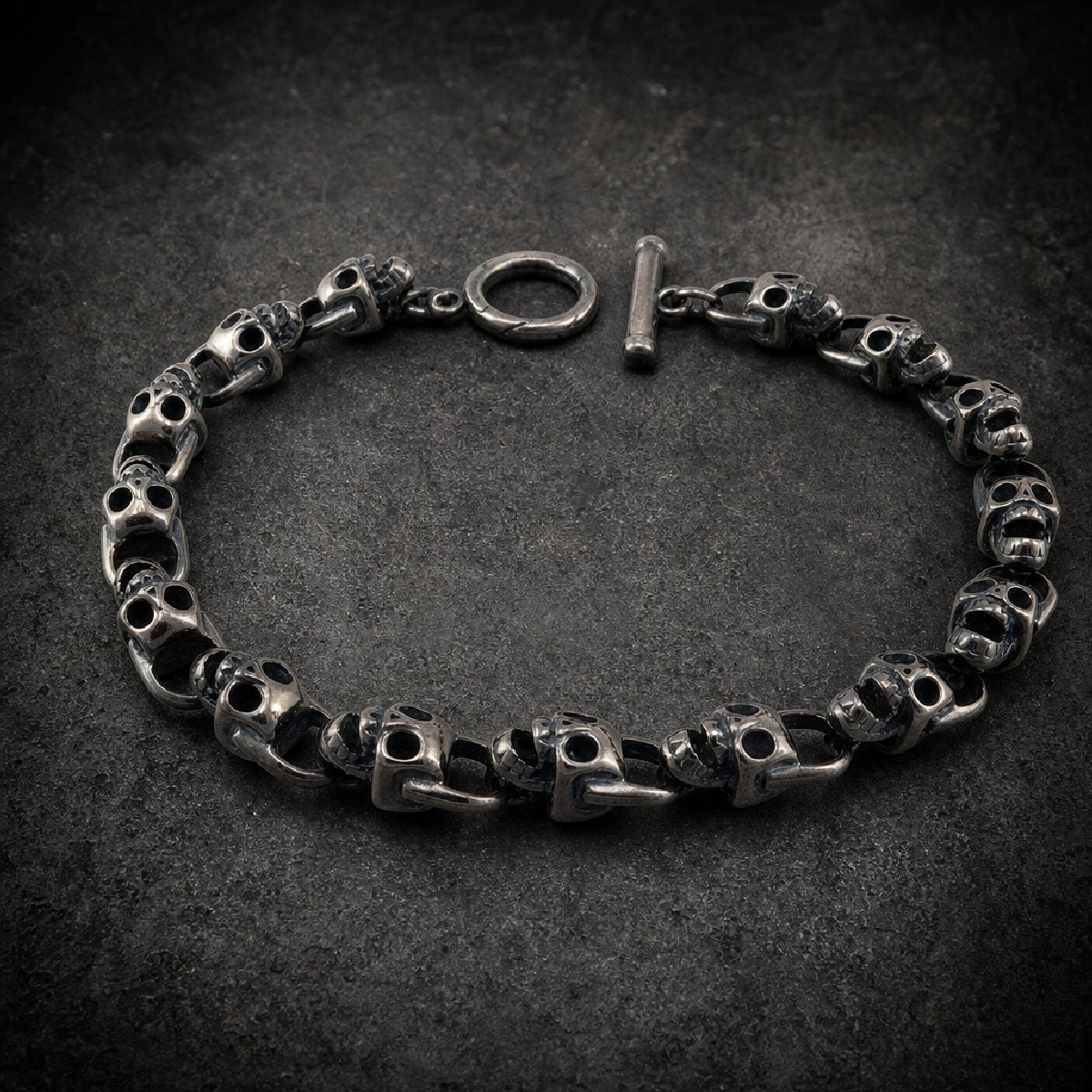 Shadow Brigade — Skull Link 9" Bracelet