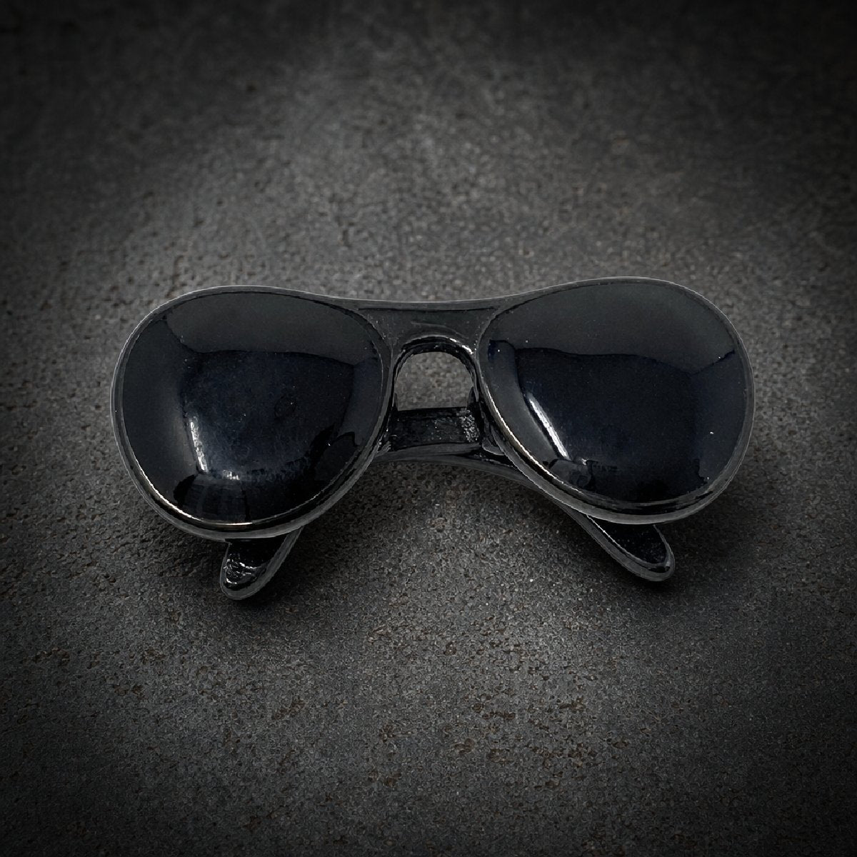 Shadow Rider Shades — Aviator Pendant