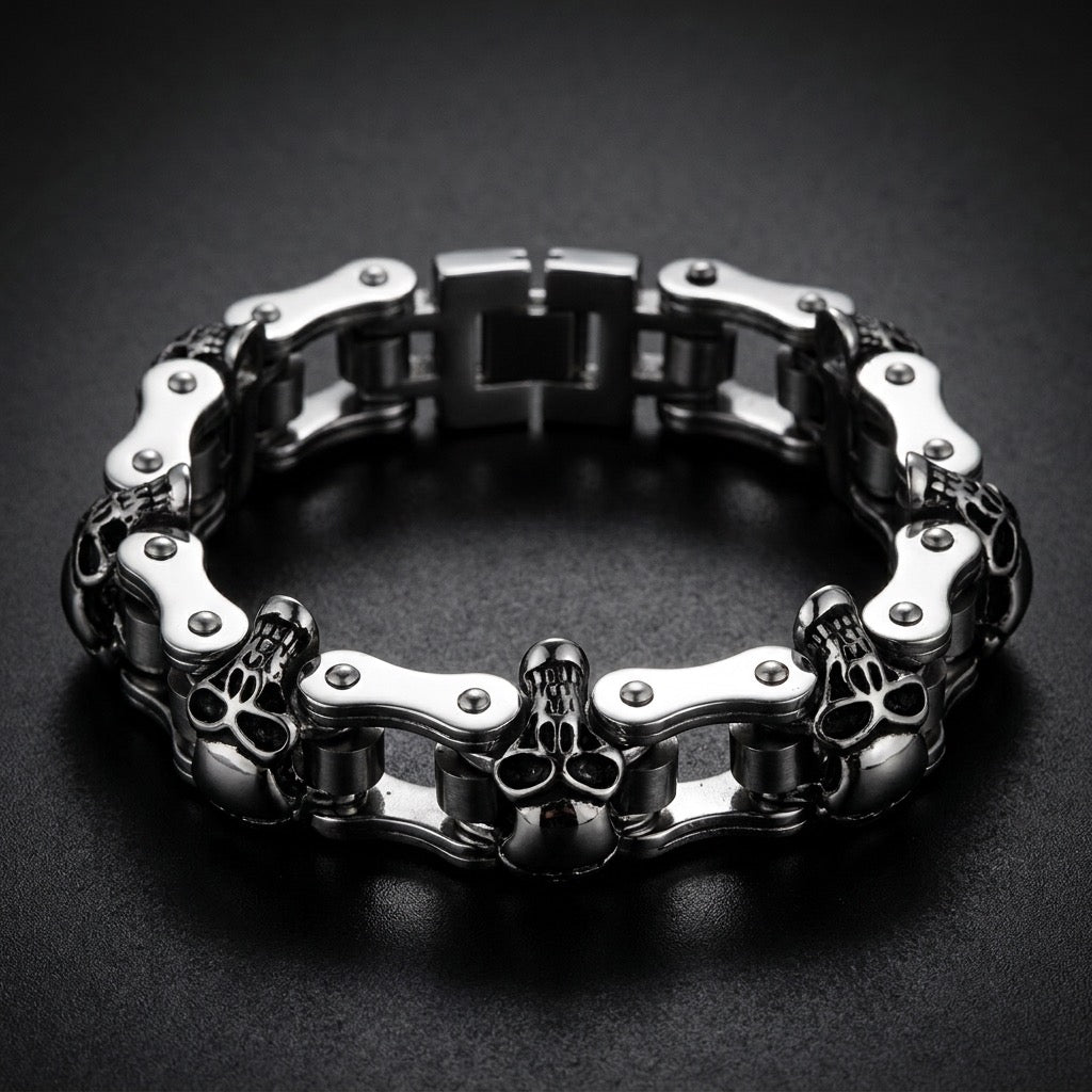 Polished Skull Link 8.85" Bracelet (#B0013)