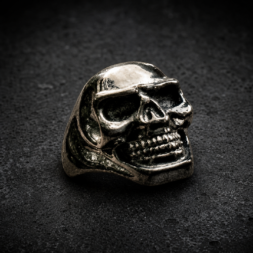 Small 'Back in Black' Stainless Steel Skull Ring - 316L stainless steel unisex jewelry (R0692)