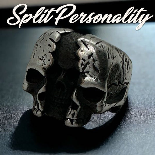 split personality skull ring - silver and black