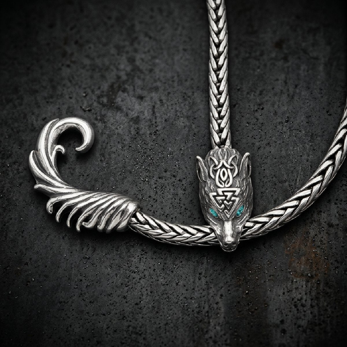 Anvil Wolf 36" Necklace™ (#N335)