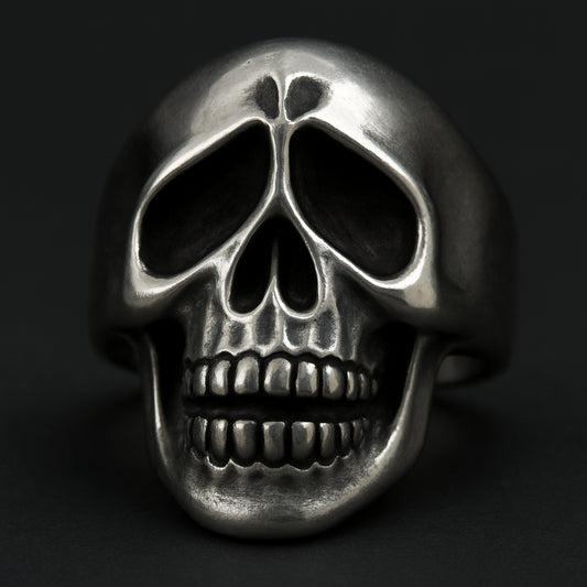 The Silent Scream Skull Ring in polished 316L stainless steel, featuring an intricate skull design.