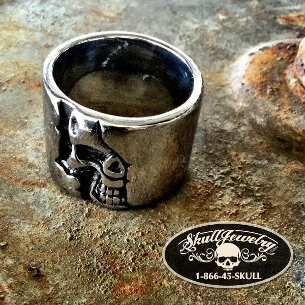 Tom Petty Skull ring