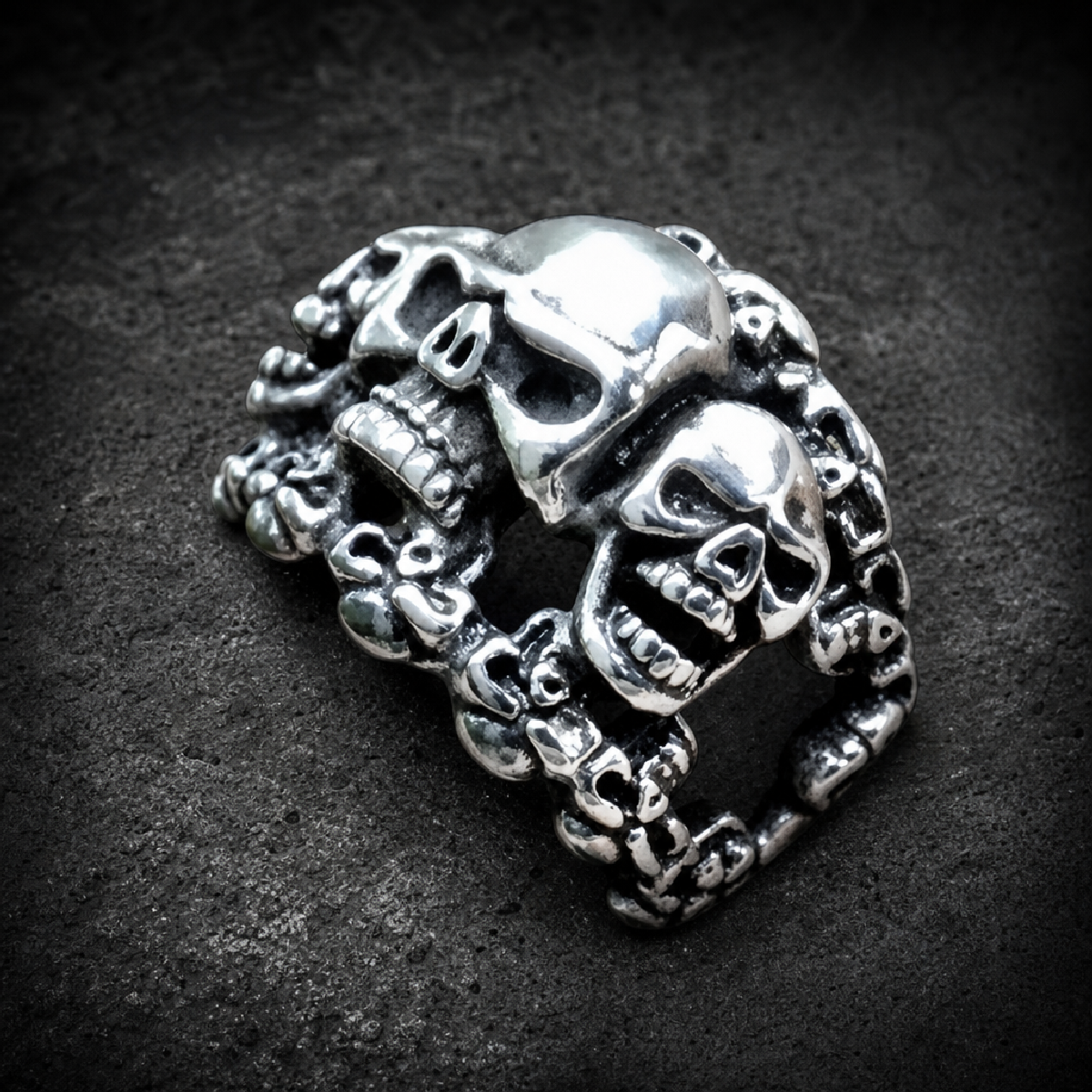 Unbroken Circle - Skull Ring - 316L stainless steel unisex jewelry (R0645)