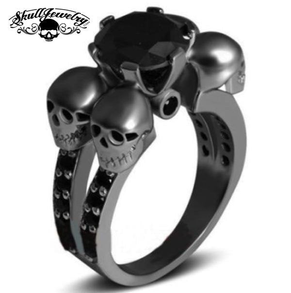 'Rotonde Teschi Neri' Four Skulls 10KT Black Gold Filled Black Sapphire Wedding/Engagement Ring