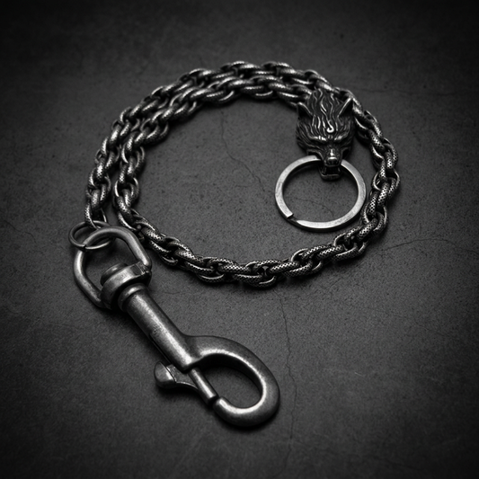 Savage Wolf Wallet Chain 28 inch made of oxidized 316L stainless steel, featuring a prominent wolf head design and heavy-duty links