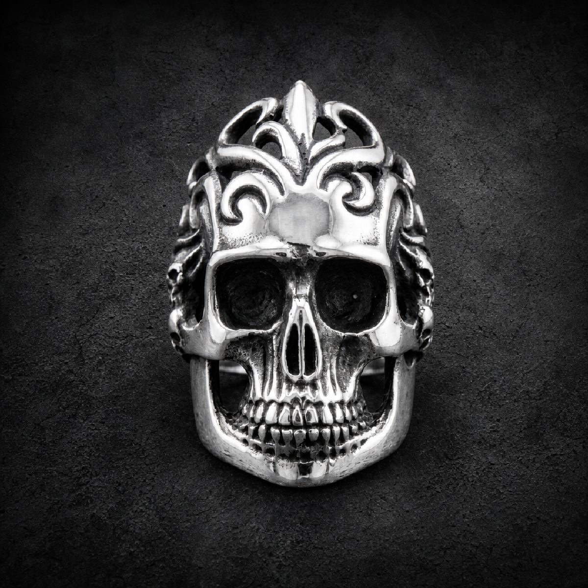 Won't Get Fooled Again - Big, Bold & Heavy Skull Ring - 316L stainless steel unisex jewelry (R0398)